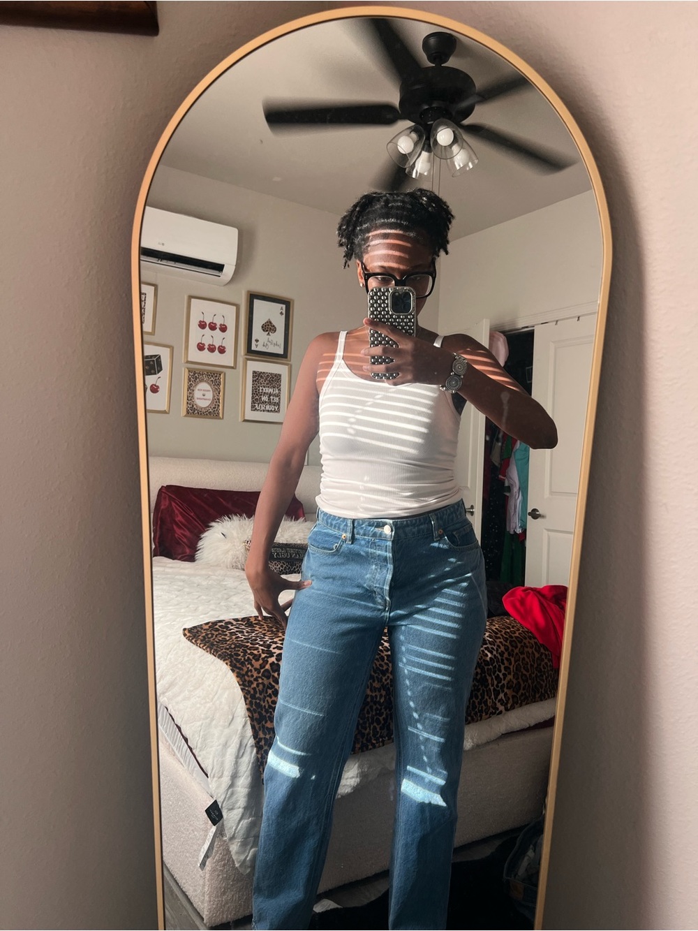 H&M Women's Straight-Leg Jeans in Medium Blue